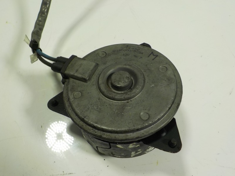 Recambio de electroventilador para cadillac srx 3.6 v6 cat referencia OEM IAM 88957422 AX1680009254 AX1680009254