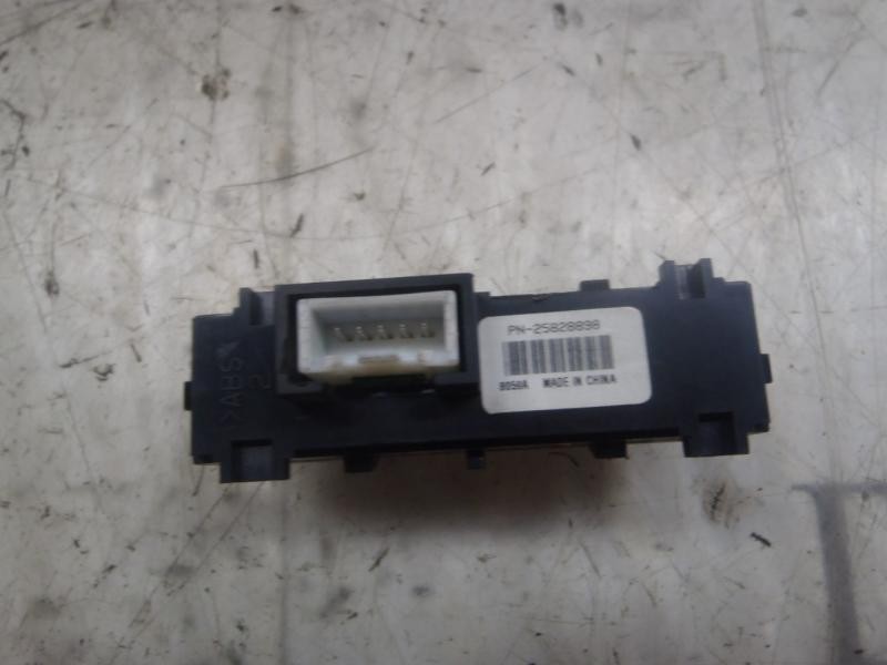 Recambio de modulo electronico para cadillac srx 3.6 v6 cat referencia OEM IAM 25828899 25828898 