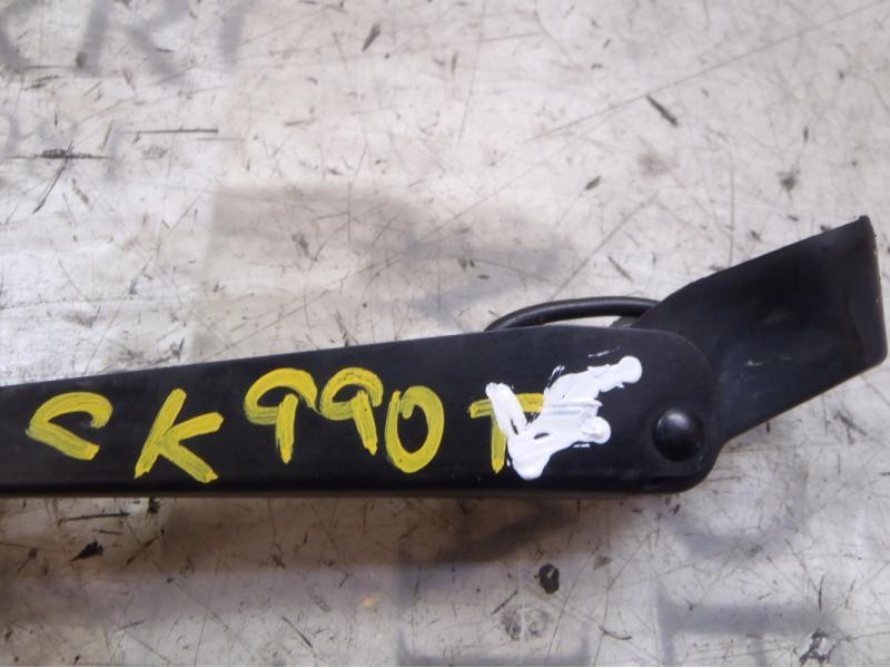 Recambio de brazo limpia trasero para ford fiesta (cbk) futura referencia OEM IAM   