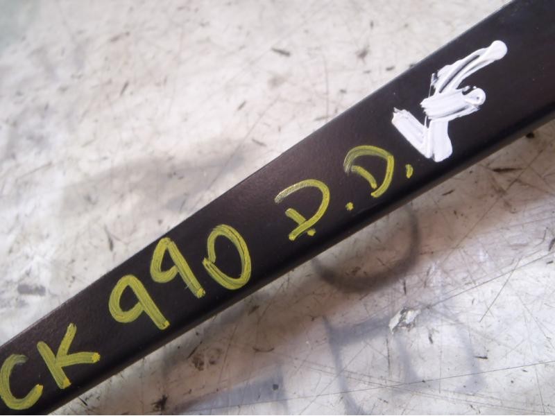 Recambio de brazo limpia delantero derecho para ford fiesta (cbk) futura referencia OEM IAM   