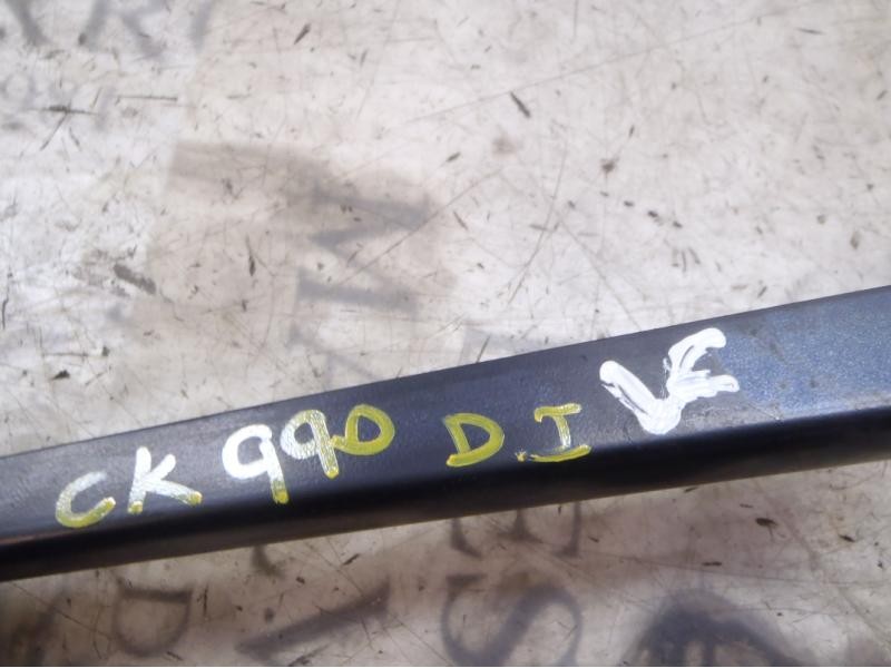 Recambio de brazo limpia delantero izquierdo para ford fiesta (cbk) futura referencia OEM IAM   