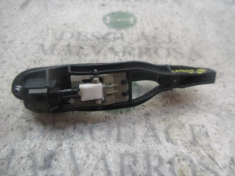 Recambio de maneta exterior trasera derecha para bmw serie 3 berlina (e46) 320d referencia OEM IAM 51218216126  