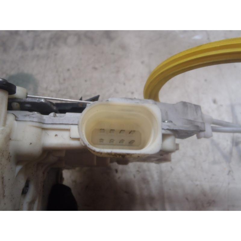 Recambio de cerradura puerta trasera izquierda para seat exeo st (3r5)(2009>) 2.0 tdi referencia OEM IAM 8E0839015AA  