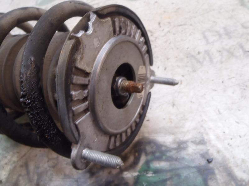 Recambio de amortiguador delantero izquierdo para peugeot 407 sw premium referencia OEM IAM   