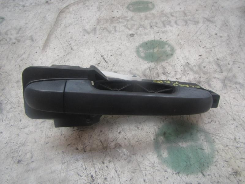 Recambio de maneta exterior trasera derecha para kia cee´d concept referencia OEM IAM 826511H000  