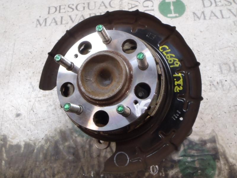 Recambio de mangueta trasera izquierda para kia cee´d concept referencia OEM IAM 527101H000  