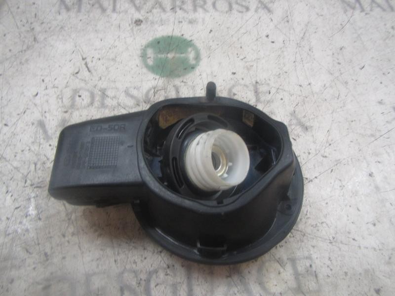 Recambio de tapa combustible para kia cee´d concept referencia OEM IAM 695131H000  