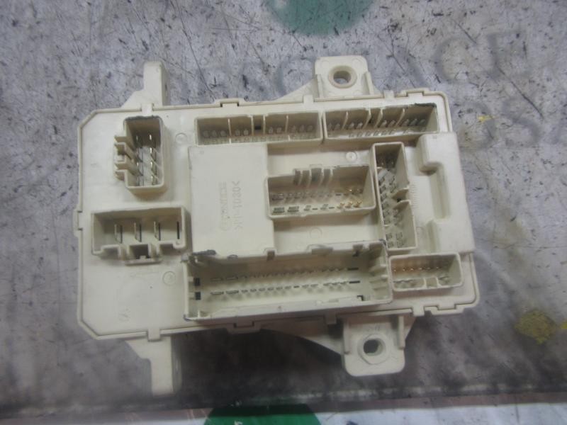 Recambio de caja reles / fusibles para kia cee´d concept referencia OEM IAM 919501H510 919502H500 1H5100702230545