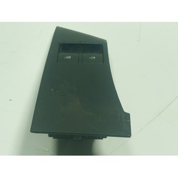 MANDO ELEVALUNAS DELANTERO IZQUIERDO 13305978 13305978 