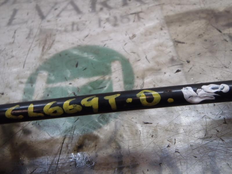 Recambio de tirante trasero derecho para kia cee´d concept referencia OEM IAM 555301H000  