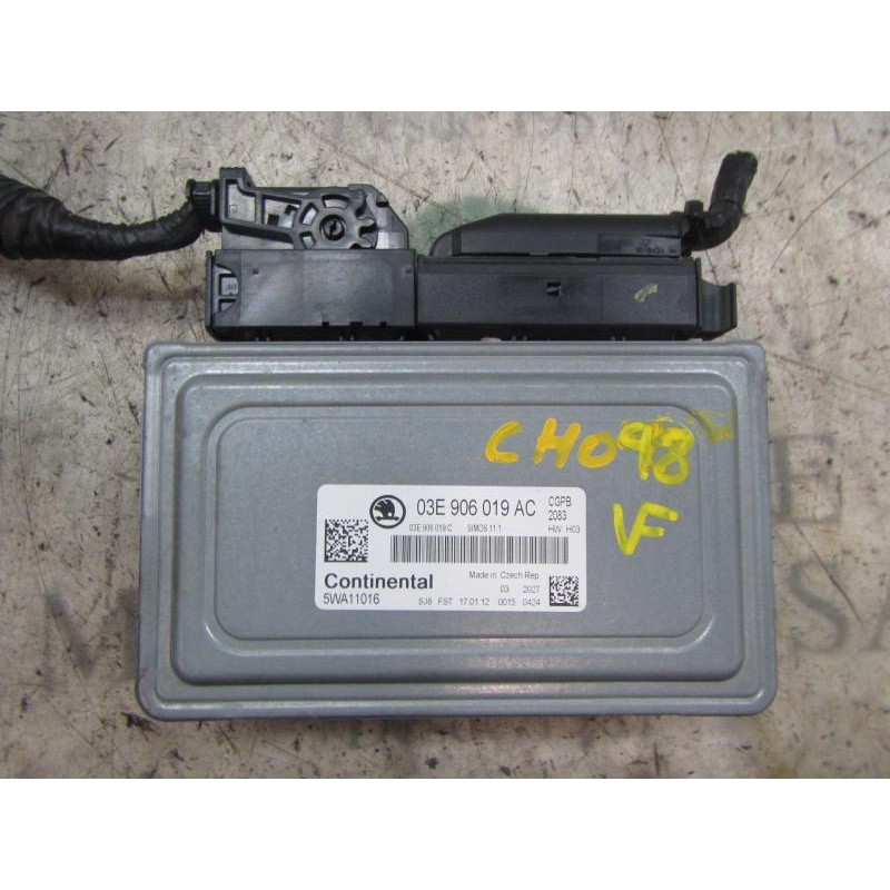 Recambio de centralita motor uce para skoda fabia (5j2 ) 1.2 referencia OEM IAM 03E906019AC 03E906019AC 5WA11016