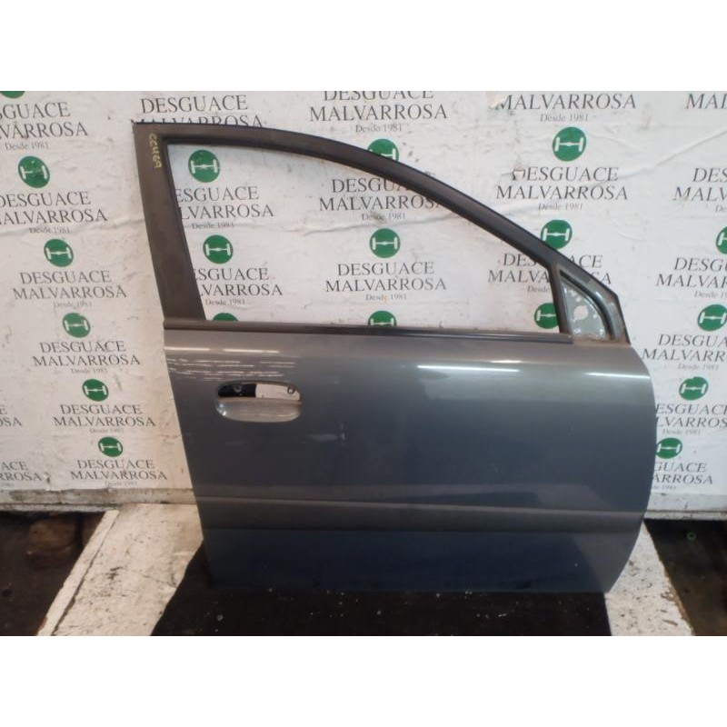 Recambio de puerta delantera derecha para kia rio 1.4 ex1 referencia OEM IAM 760041G010  