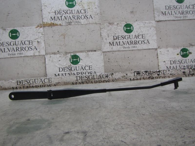 Recambio de brazo limpia delantero izquierdo para ford focus berlina (cap) ghia referencia OEM IAM   