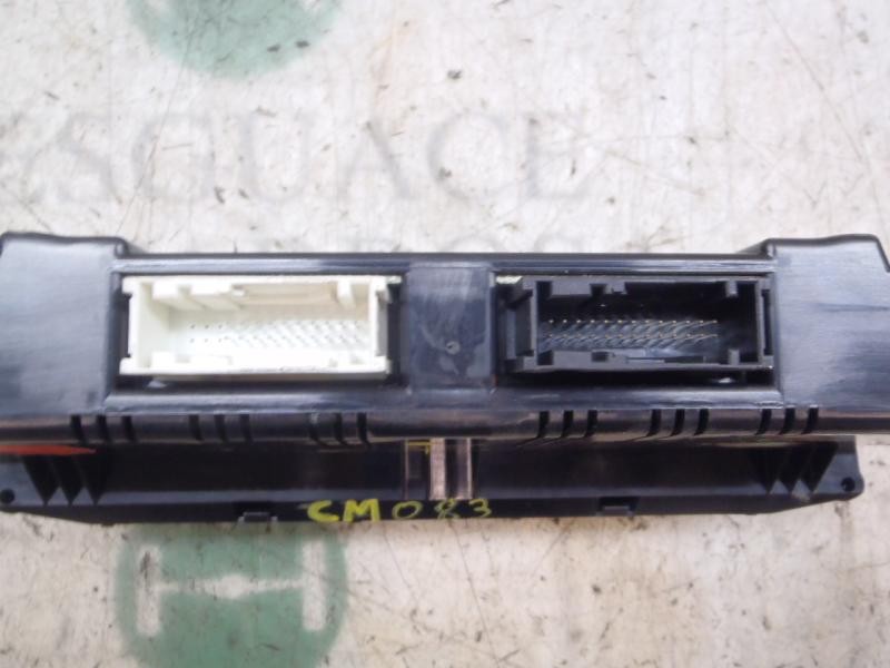 Recambio de mando climatizador para ford focus berlina (cap) ghia referencia OEM IAM   