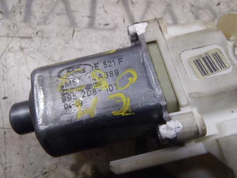 Recambio de motor elevalunas delantero izquierdo para ford focus berlina (cap) ghia referencia OEM IAM   