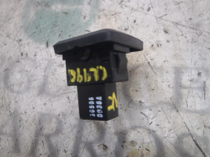 Recambio de mando elevalunas delantero izquierdo para fiat nuova 500 (150) lounge referencia OEM IAM   