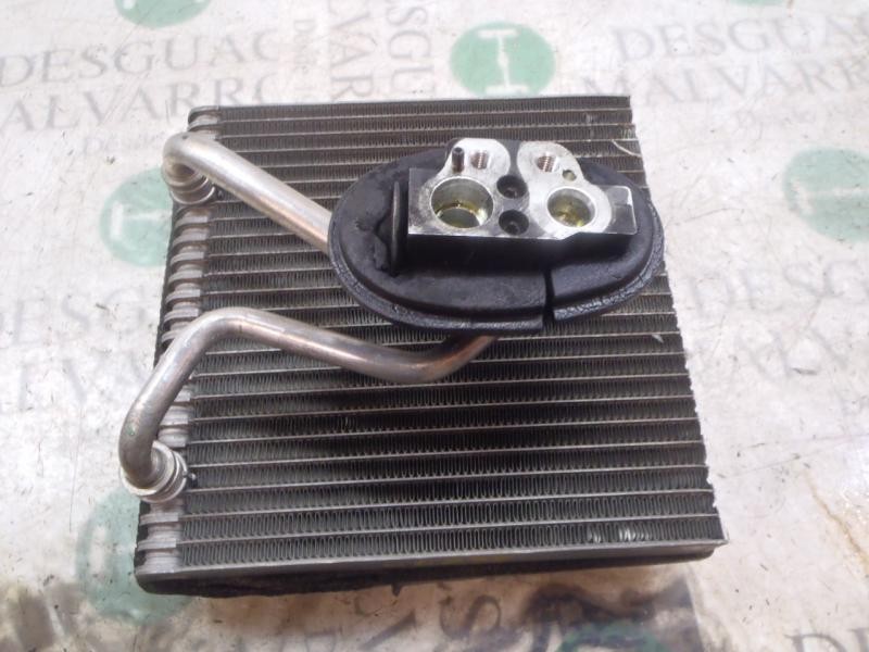 Recambio de evaporador aire acondicionado para volkswagen touran (1t1) highline referencia OEM IAM 1K1820103A  