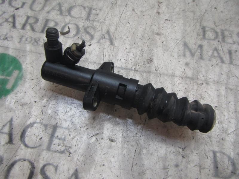 Recambio de bombin embrague para citroën c4 coupe lx referencia OEM IAM   