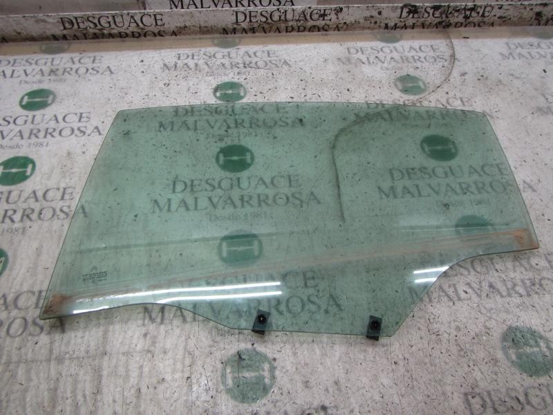 Recambio de cristal puerta trasero izquierdo para citroën c4 berlina lx referencia OEM IAM   