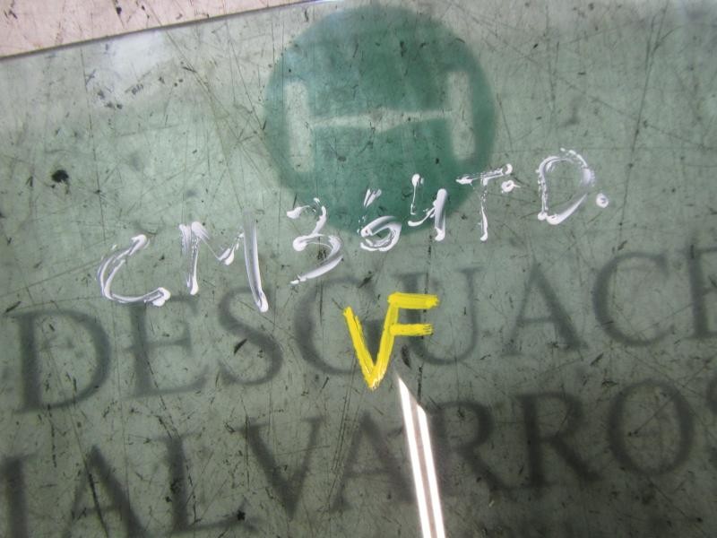 Recambio de cristal puerta trasero derecho para citroën c4 berlina lx referencia OEM IAM   