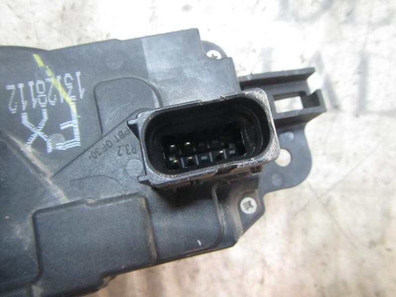 Recambio de cerradura puerta delantera derecha para opel astra h berlina cosmo referencia OEM IAM   