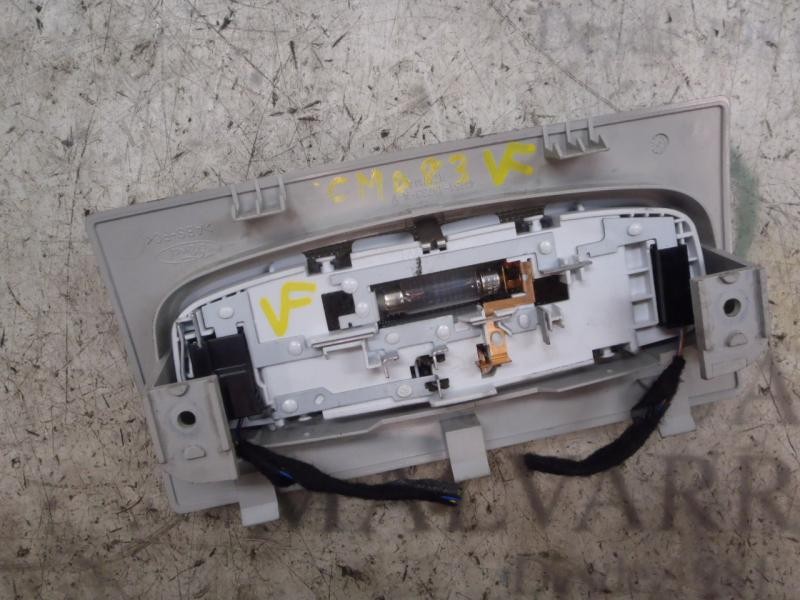 Recambio de piloto interior para ford focus berlina (cap) ghia referencia OEM IAM   