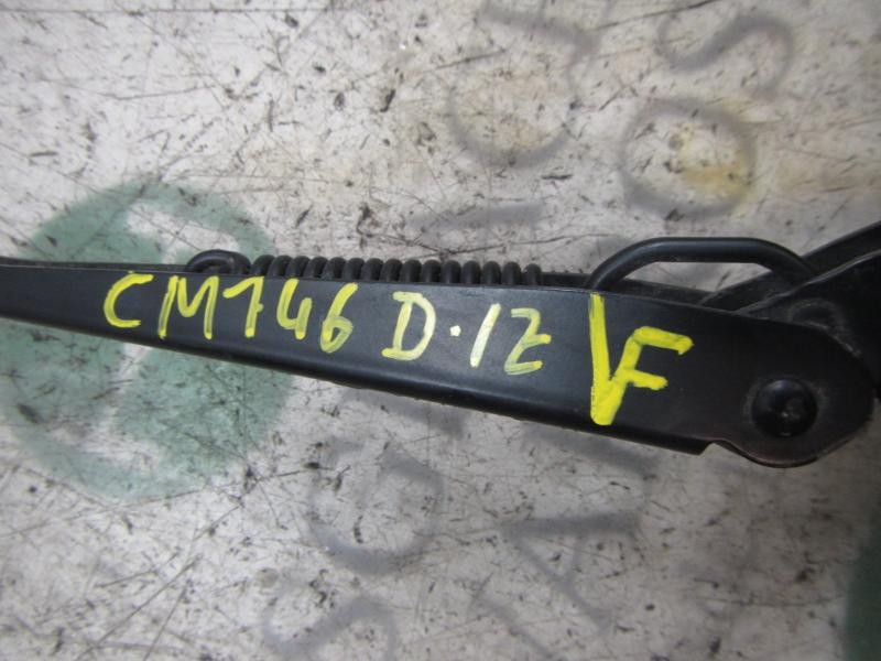 Recambio de brazo limpia delantero izquierdo para opel corsa d ´´111 years´´ referencia OEM IAM   