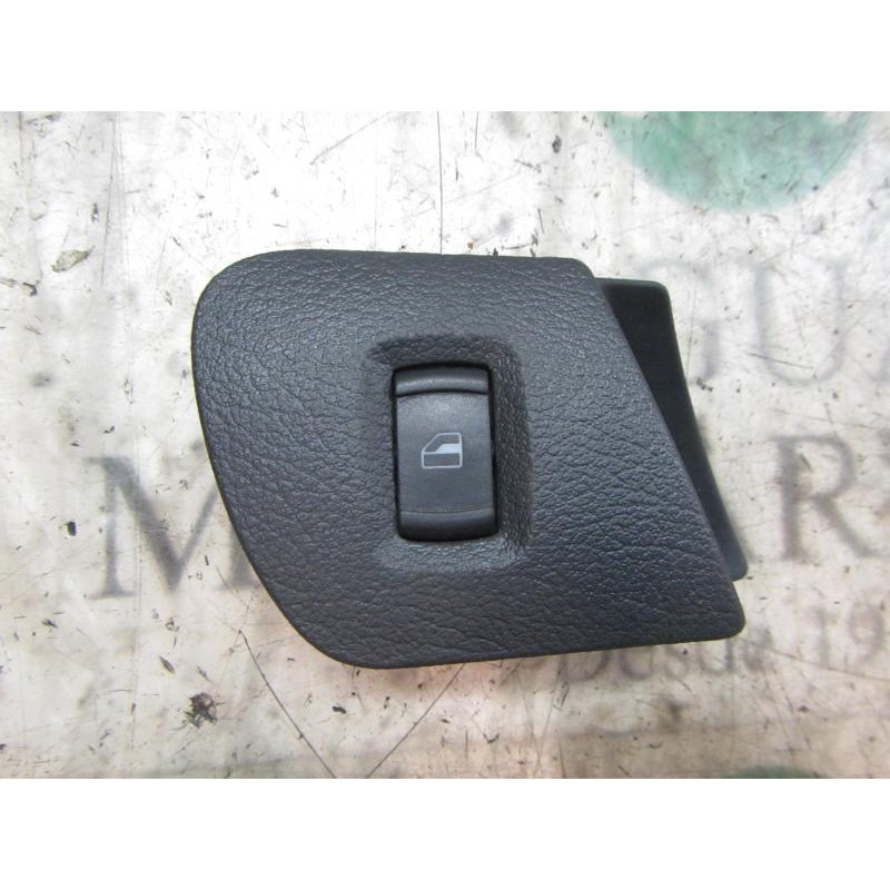 Recambio de mando elevalunas delantero derecho para skoda octavia berlina (1u2) tour referencia OEM IAM 3B095985501C  