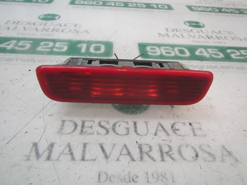 Recambio de piloto trasero central para peugeot bipper 1.4 hdi referencia OEM IAM 6351ES  