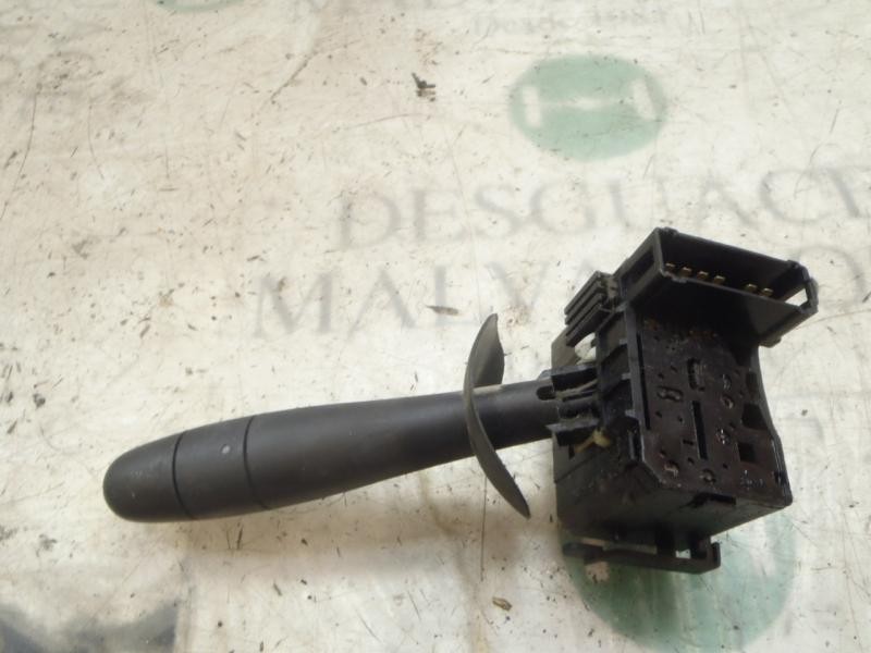 Recambio de mando limpia para opel vivaro combi tour edition referencia OEM IAM   