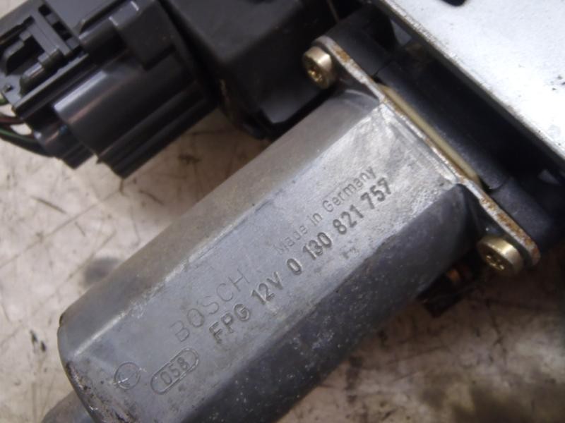 Recambio de elevalunas delantero derecho para ford focus berlina (cak) ambiente referencia OEM IAM   