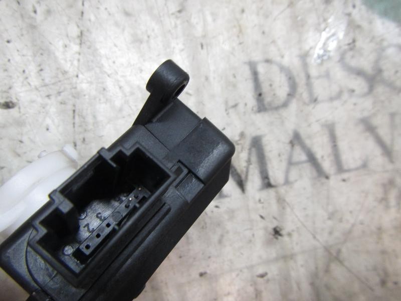 Recambio de motor apertura trampillas climatizador para citroën c4 berlina lx referencia OEM IAM   