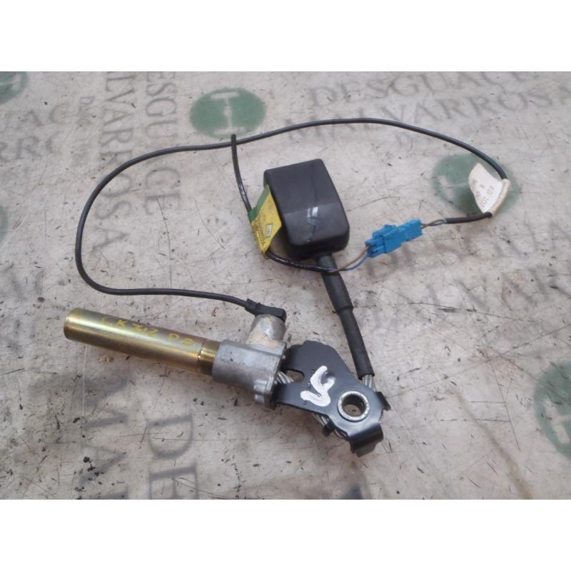 Recambio de pretensor airbag derecho para renault megane i berlina hatchback (ba0) 2.0 alize referencia OEM IAM   