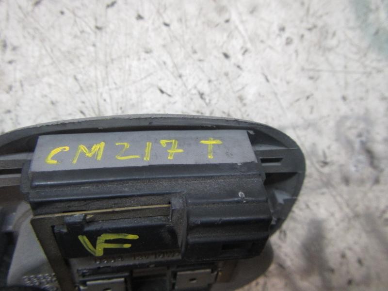 Recambio de piloto interior para kia sorento 2.5 crdi concept referencia OEM IAM 928503E000CY  