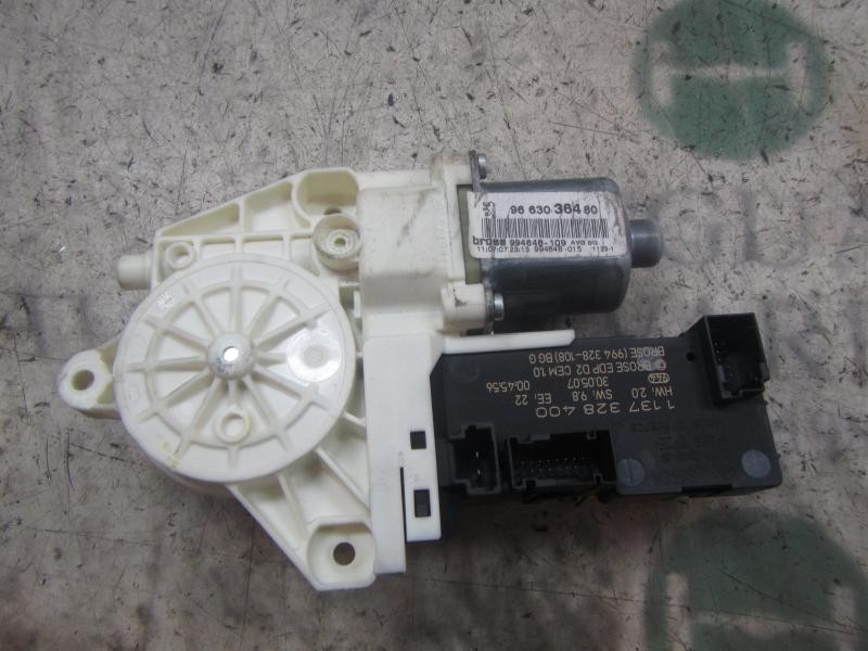 Recambio de motor elevalunas delantero izquierdo para peugeot 407 confort referencia OEM IAM   