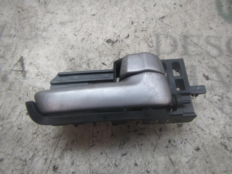 Recambio de maneta interior trasera derecha para suzuki swift berlina (mz) gl (5-ptas.) referencia OEM IAM 8311062J10BWL  