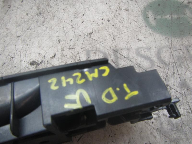 Recambio de maneta interior trasera derecha para suzuki swift berlina (mz) gl (5-ptas.) referencia OEM IAM 8311062J10BWL  