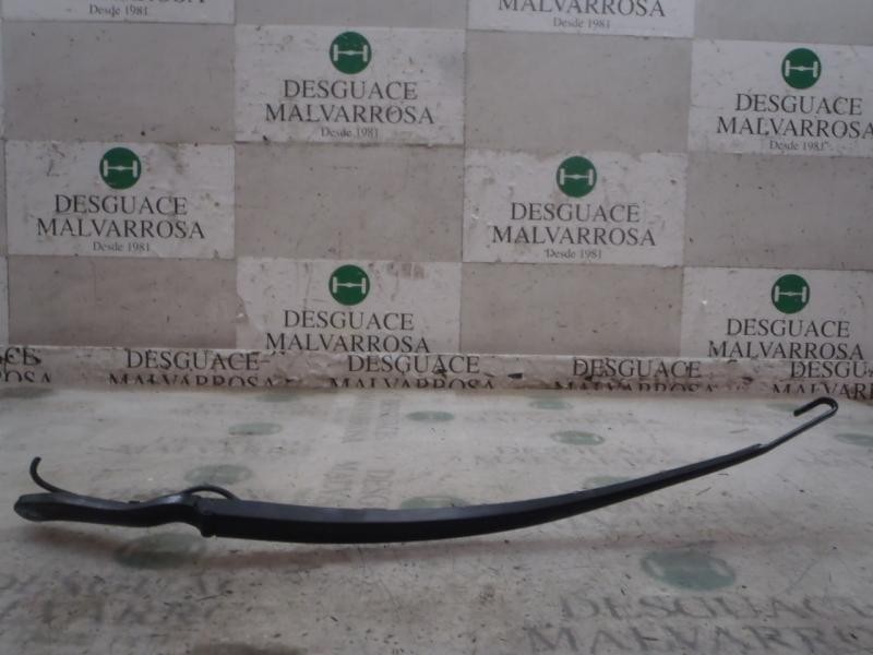Recambio de brazo limpia delantero izquierdo para lancia phedra (180) 2.2 jtd 16v emblema referencia OEM IAM   