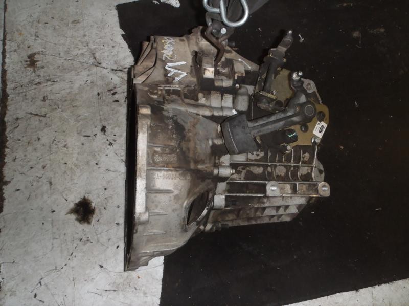 Recambio de caja cambios para ford focus berlina (cap) ambiente (d) referencia OEM IAM   