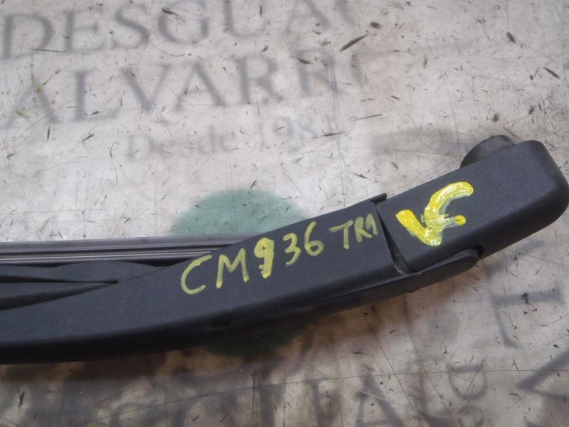 Recambio de brazo limpia trasero para peugeot 208 1.2 12v vti referencia OEM IAM 1608396380  