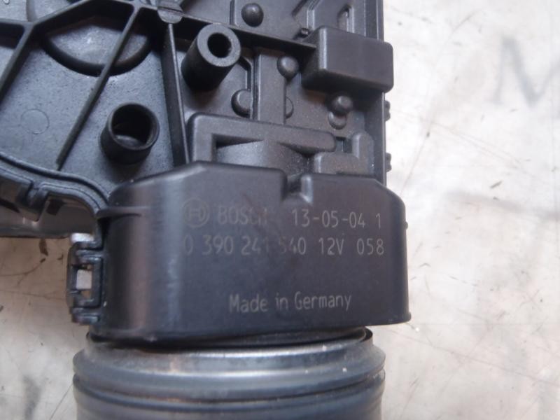 Recambio de motor limpia delantero para peugeot 208 1.2 12v vti referencia OEM IAM 9673222580  