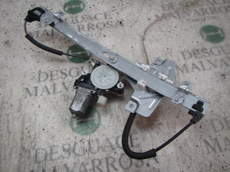 Recambio de elevalunas delantero derecho para kia rio 1.4 crdi cat referencia OEM IAM 824021W310 824601W300 