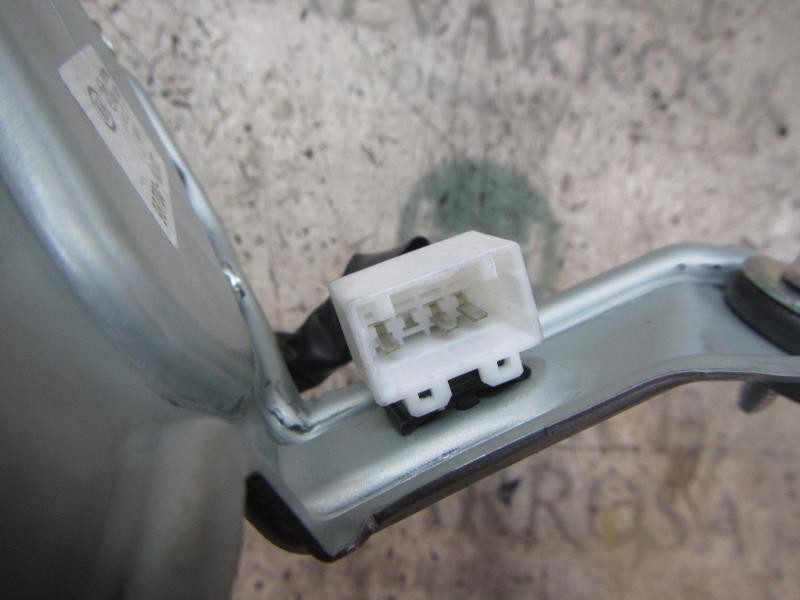 Recambio de motor limpia trasero para kia rio 1.4 crdi cat referencia OEM IAM 987001W000 987001W000 