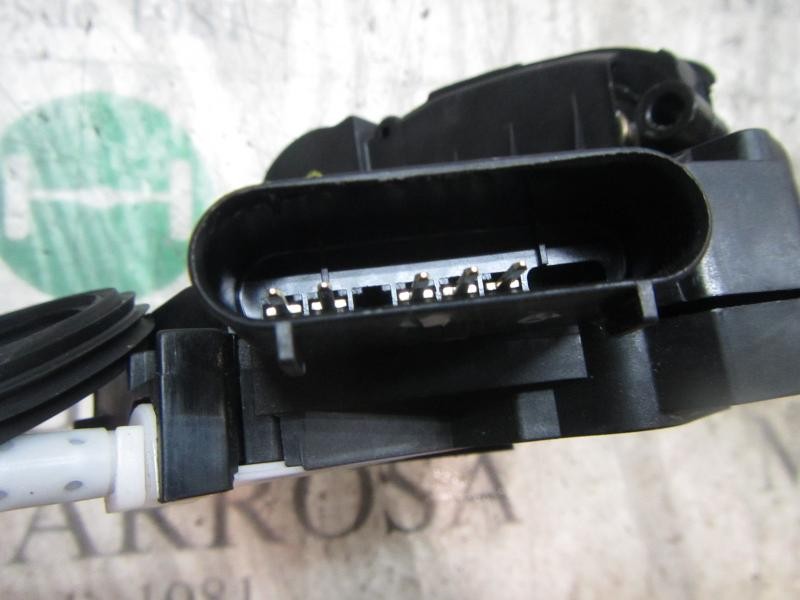 Recambio de cerradura puerta delantera izquierda para ford fiesta (cb1) trend referencia OEM IAM   