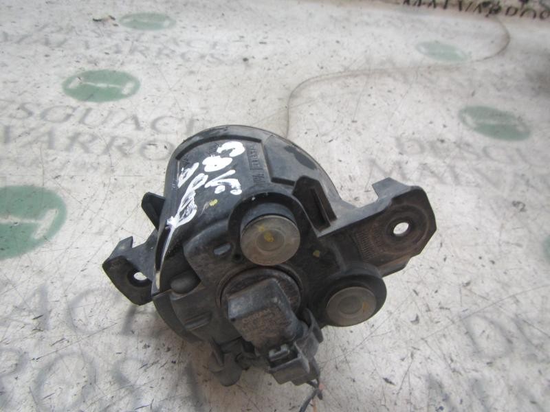 Recambio de faro antiniebla derecho para nissan primera berlina (p12) acenta referencia OEM IAM   