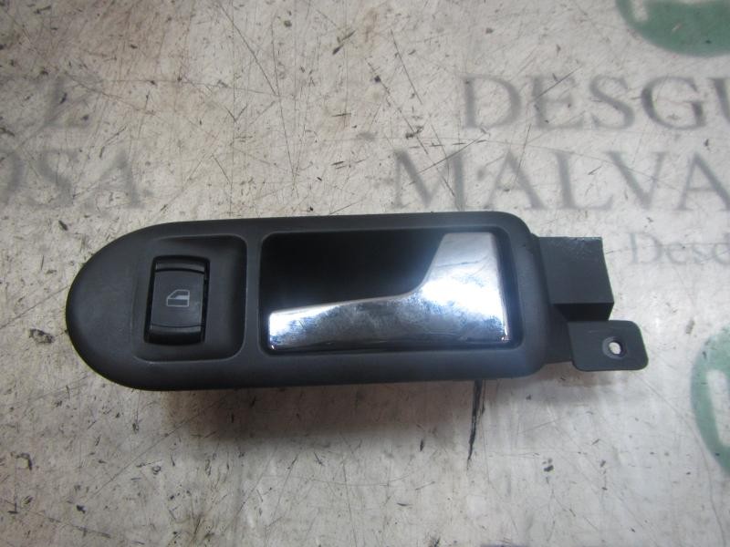 Recambio de maneta interior delantera derecha para volkswagen passat berlina (3b3) comfortline referencia OEM IAM   