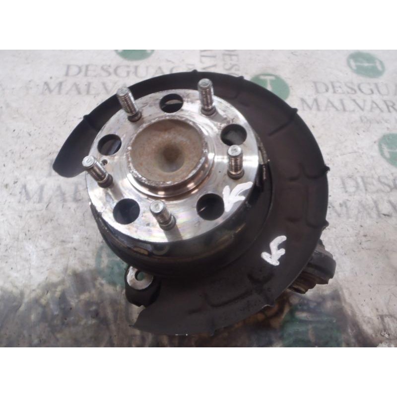 Recambio de mangueta trasera derecha para hyundai i30 classic gl referencia OEM IAM 527202H000  