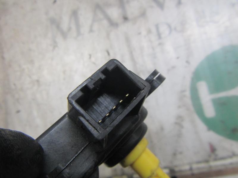 Recambio de motor apertura trampillas climatizador para hyundai i30 classic gl referencia OEM IAM 971242L001 D332AG7AA 