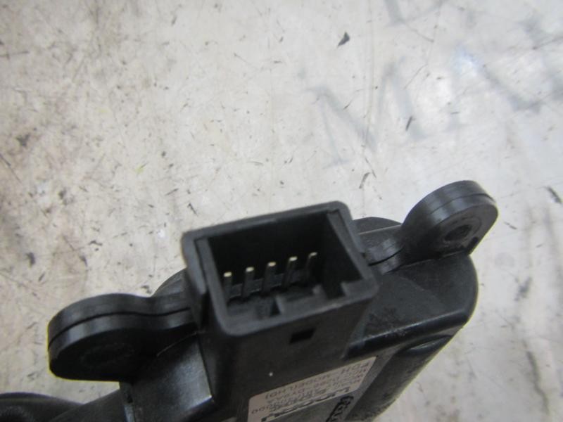 Recambio de motor apertura trampillas climatizador para hyundai i30 classic gl referencia OEM IAM 971542R000 D266DY9AA 