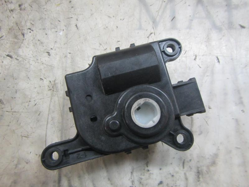 Recambio de motor apertura trampillas climatizador para hyundai i30 classic gl referencia OEM IAM 971542R000 D266DY9AA 